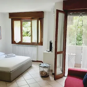 La Casa Sul Bosco Apartament Como